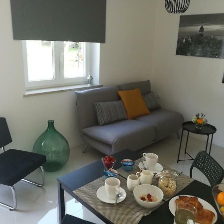 Apartments Mirela Novigrad Istria Esterno foto